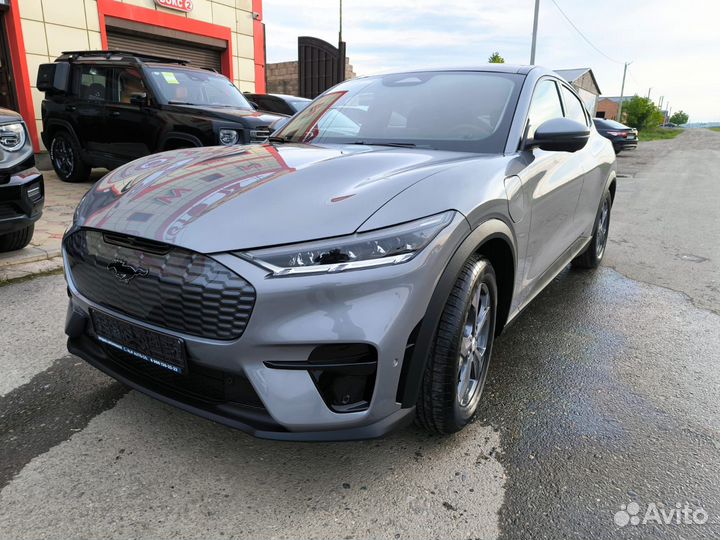 Ford Mustang Mach-E 258 AT, 2022, 1 000 км