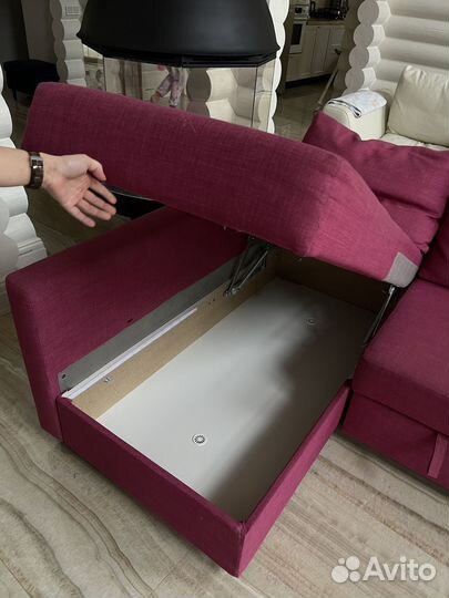 Угловой диван IKEA