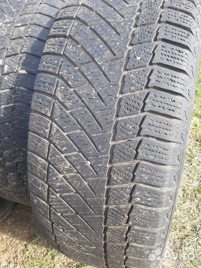 Continental ContiVikingContact 6 225/60 R17