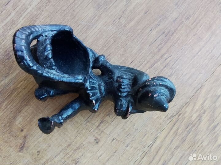 Статуэтка гном с корзинкой СССР