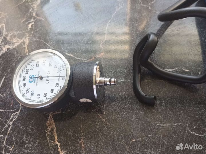 Аппарат для измерения давления