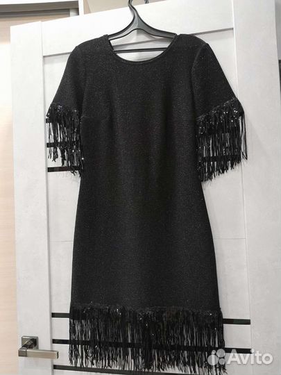 Платье новогоднее 46