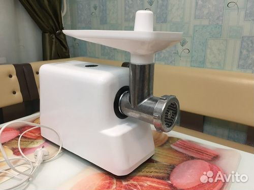 Электромясорубка 