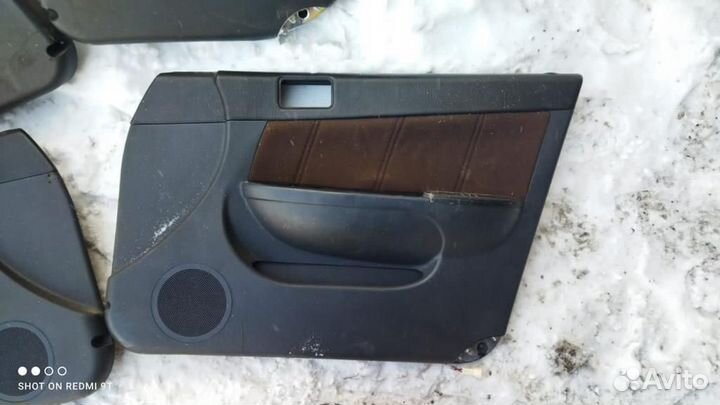 Обшивки дверей Lifan Breez