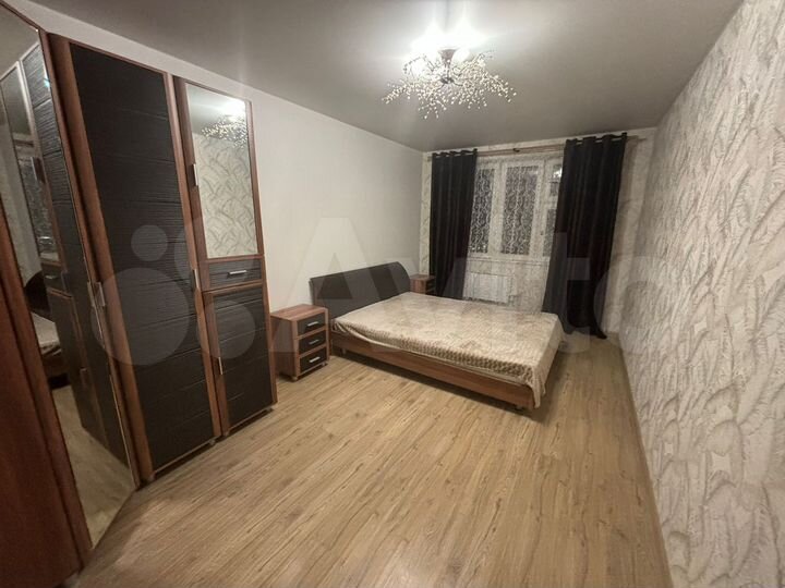 2-к. квартира, 45 м², 8/17 эт.