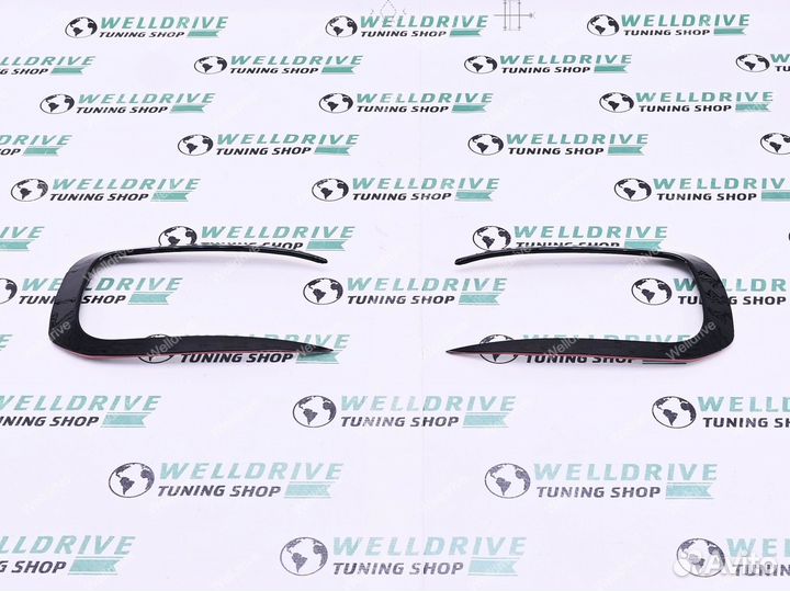 Клыки верхние BMW 1 F20 F21 на передний бампер