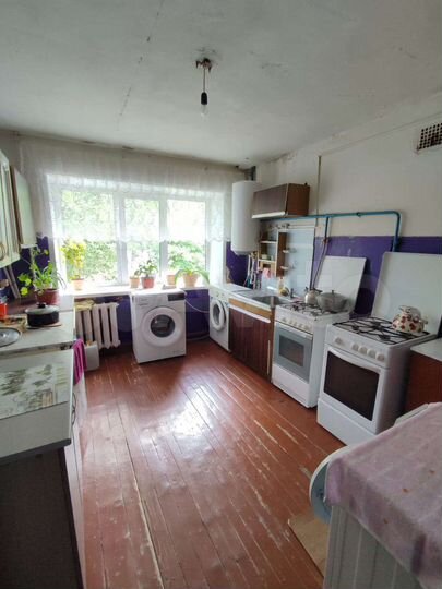 Комната 12,5 м² в 5-к., 2/5 эт.