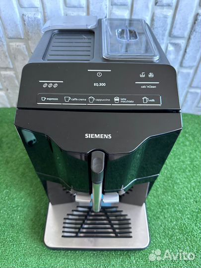 Кофемашина Siemens EQ.300 TI35A209RW