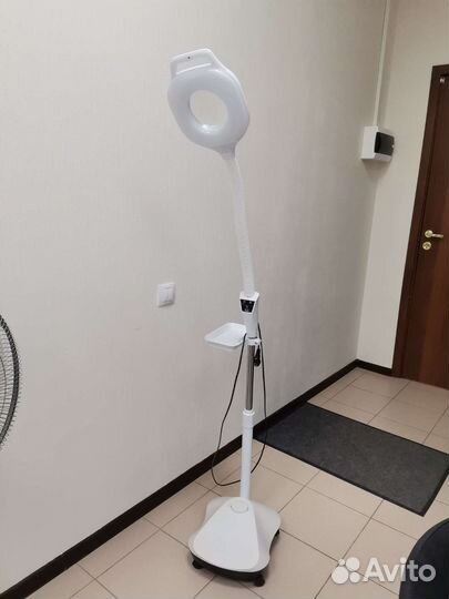 Лампа лупа напольная