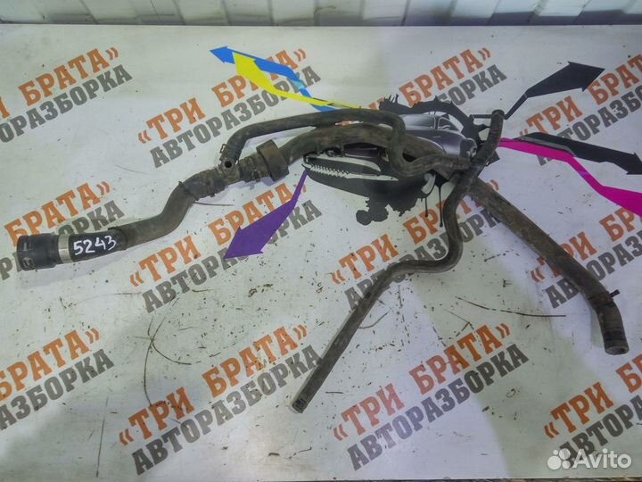 Фольксваген Гольф Патрубок охлаждения