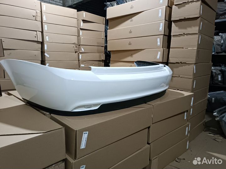 Бампер задний приора хэтчбек цвет белый