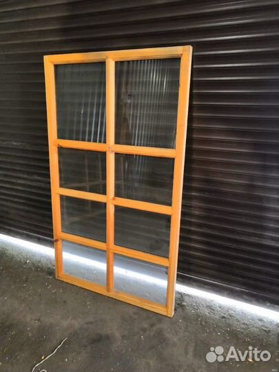 Оконная рама деревянная
