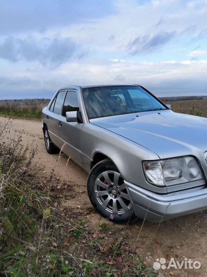 Mercedes-Benz E-класс 2 МТ, 1995, 300 000 км