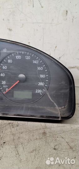 Панель приборов 2.5 AXD VW Transporter 2005