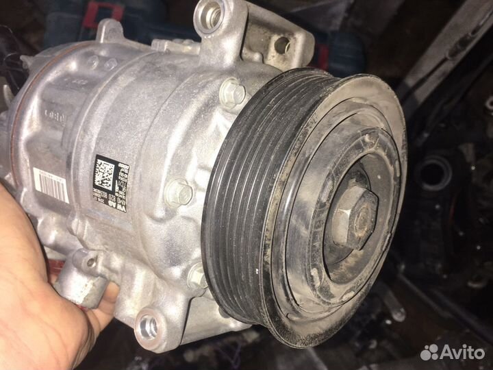 Компрессор кондиционера Audi a6 C7 2015