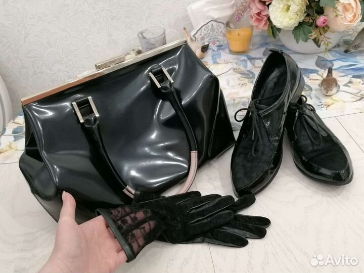 Сумка женская натуральная кожа лак Carlo Pazoli