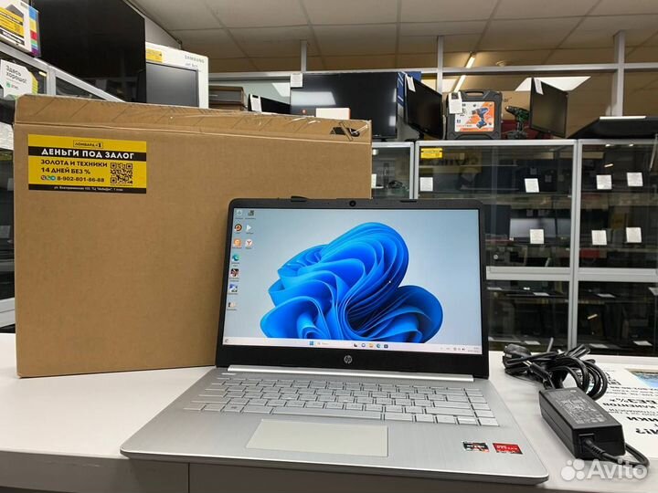 Ноутбук HP 14s-fq1018ur AMD Ryzen 4 ядра/SSD 256Gb