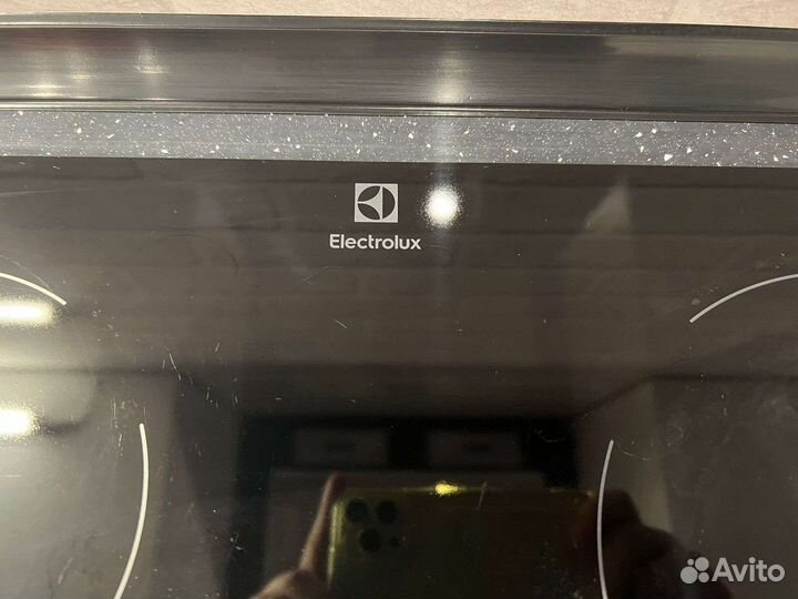 Варочная панель электрическая electrolux