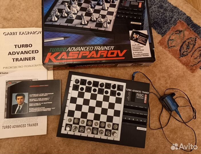 Компьютер шахматный Saitek Kasparov