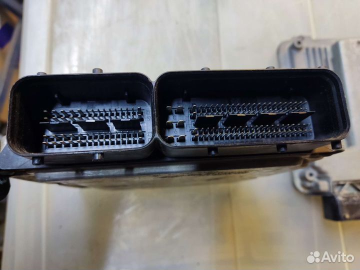 Блок управления двигателя 5.0 V10 TDI VW Туарег