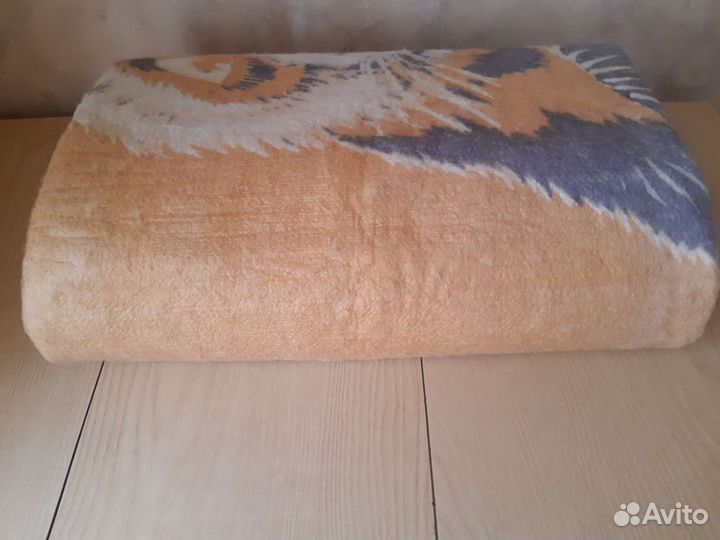 Одеяло шерстяное СССР, размер 195*180см