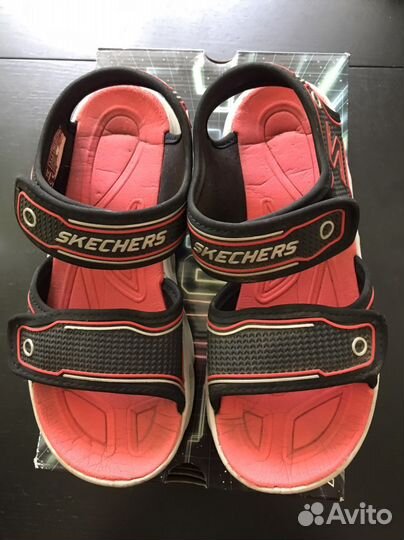 Сандали светящиеся для мальчика skechers р.36 б/у