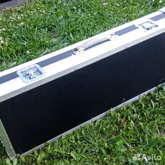 Кейсы для гитар Fender Stratocaster