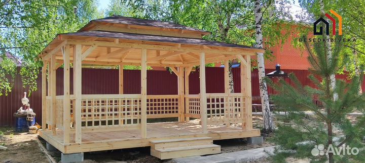 Беседка из ели. Доставка