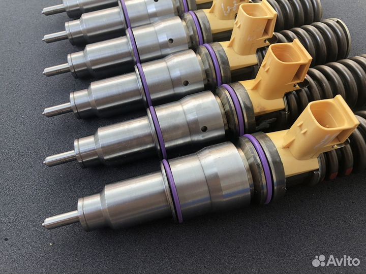 Насос-форсунки Volvo 20747797