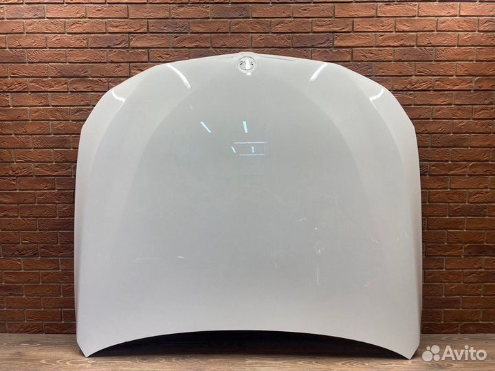 Капот BMW 6-Series Gran Turismo