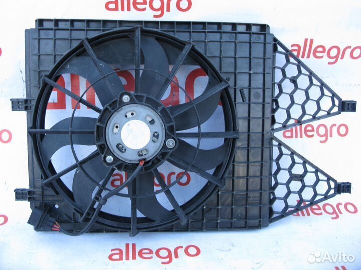 Volkswagen Polo Sedan вентилятор радиатора