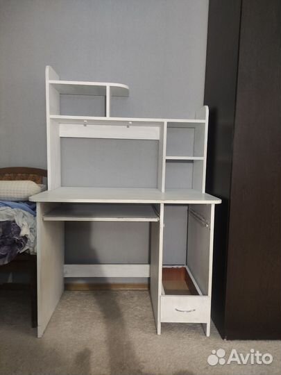 Компьютерный стол бу бесплатно