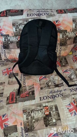 Рюкзак школьный