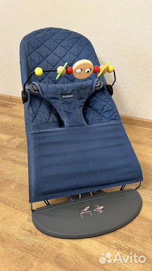Шезлонг babybjorn