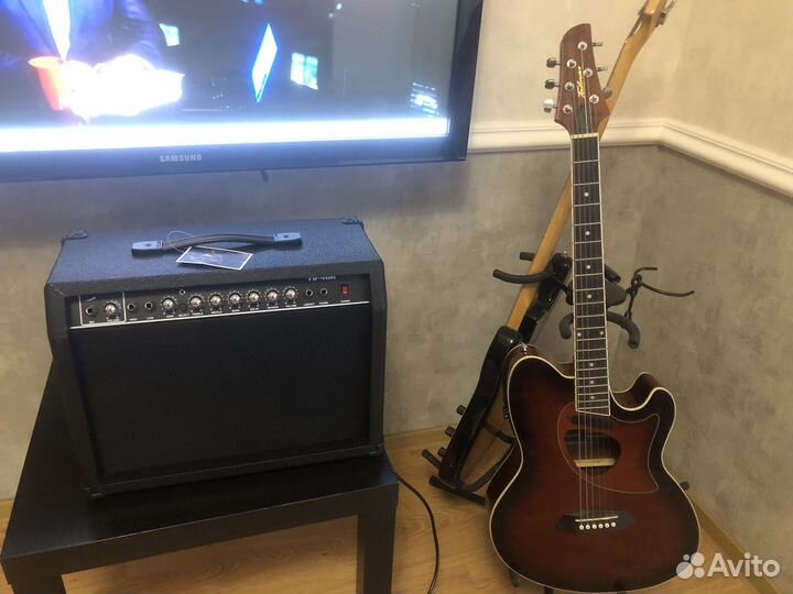 Гитарный комбоусилитель