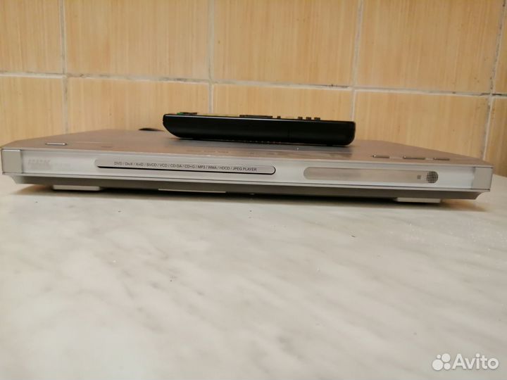 DVD плеер BBK DV516S (караоке)