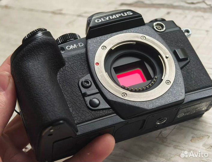 Olympus OM-D E-M1 body камера