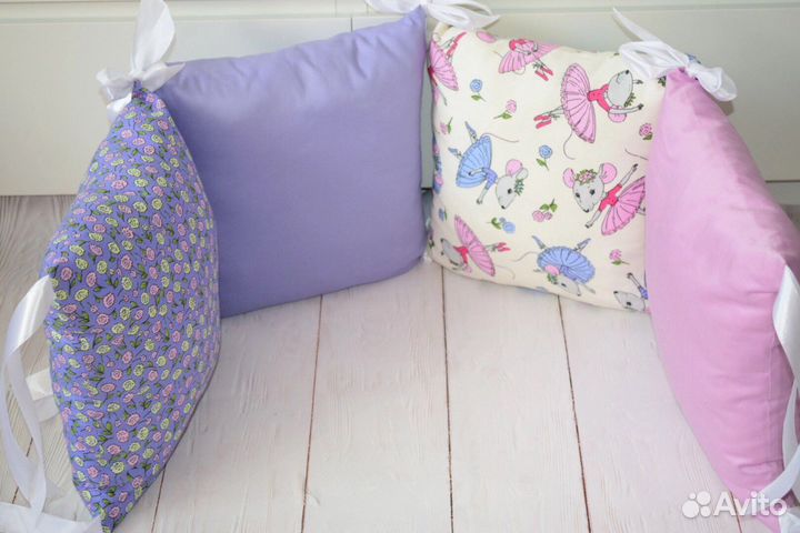 Мягкий бортик в детскую кроватку