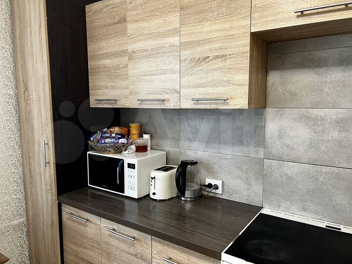 Комната 13 м² в 3-к., 7/15 эт.