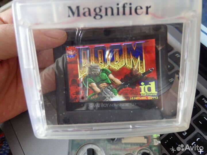 Увеличительное стекло + подсветка для Game Boy