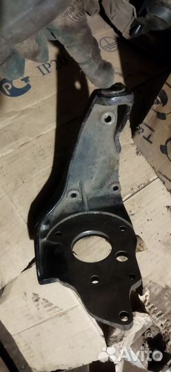 Продам крепление тнвд