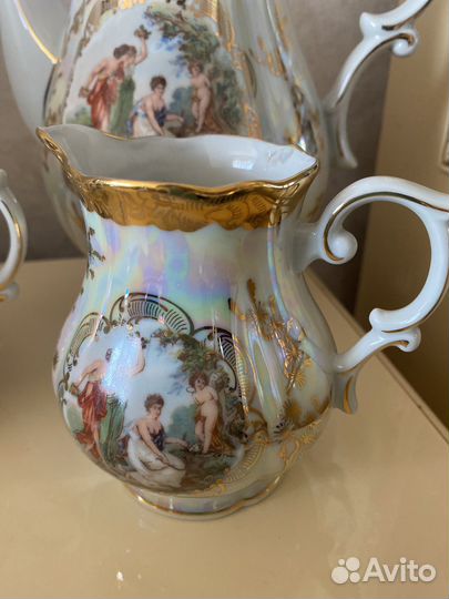 Предметы от сервиза мадонна гдр