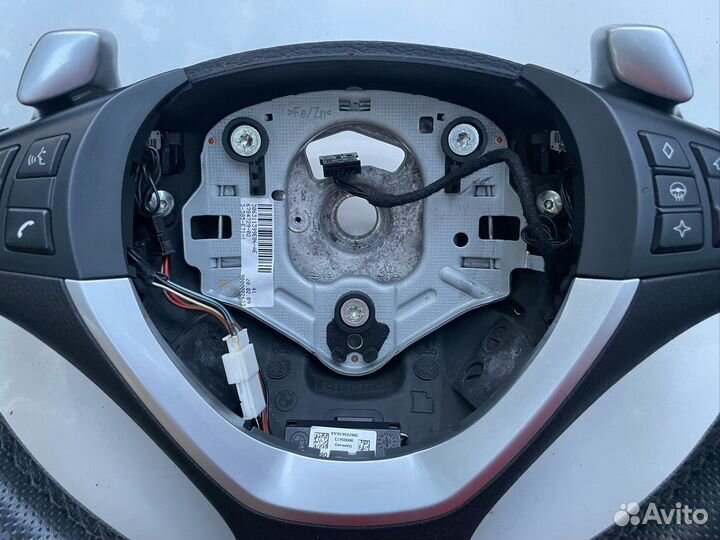 Руль Bmw X5 е70 X6 e71 с лепестками и обогревом