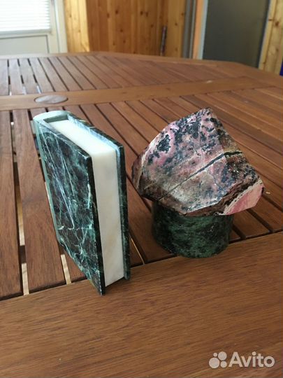 Интерьерное украшение настольное малахит родонит