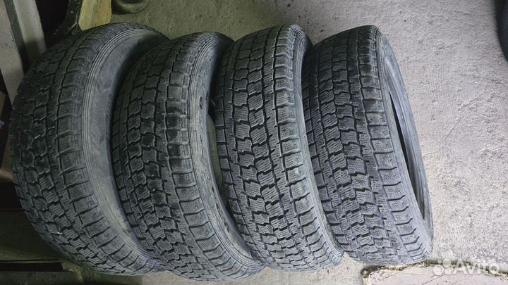 Goodyear Wrangler IP/N 225/65 R16