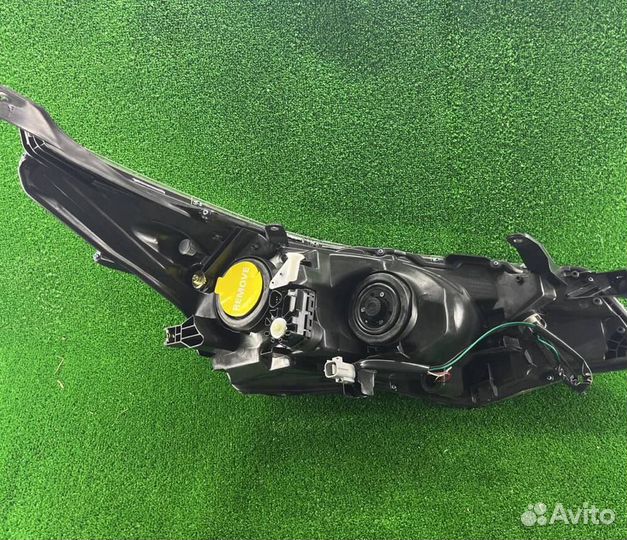 Фара левая Corolla 16-19