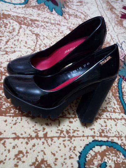 Обувь женская 37 размер