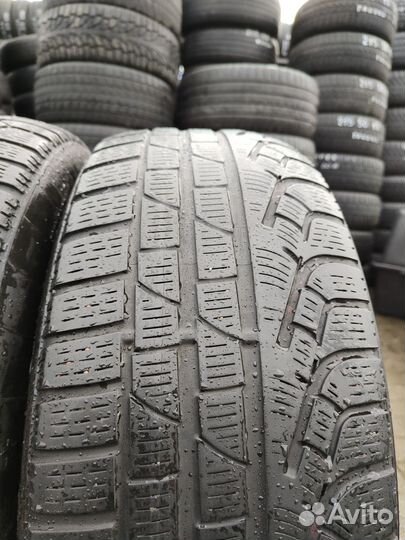 Pirelli Winter Sottozero 210 Serie II 225/60 R17 99H