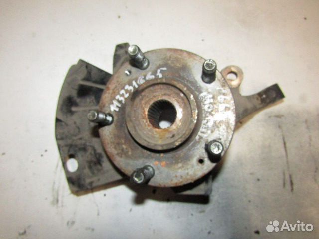 Кулак поворотный передний правый i40 2011