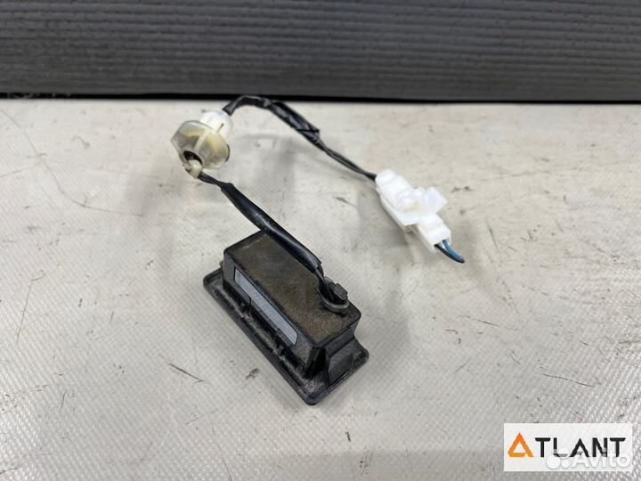 Полка багажника mazda atenza